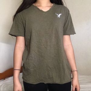 American Eagle tshirt